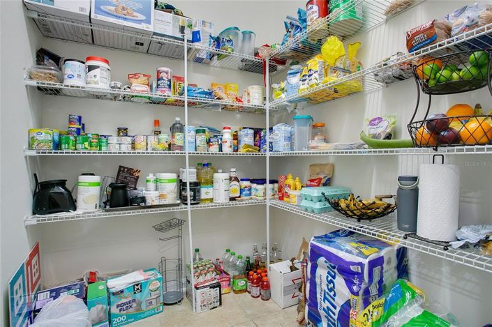 Image No.9-5 Bed House for sale