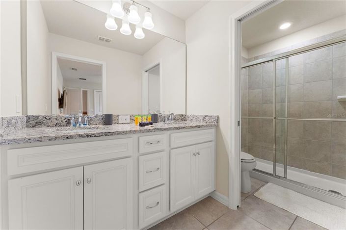 Image No.15-8 Bed House for sale