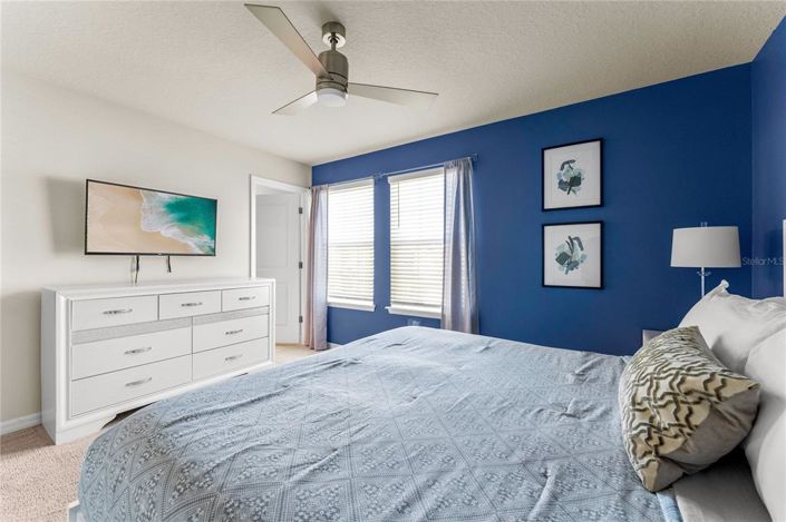 Image No.28-8 Bed House for sale