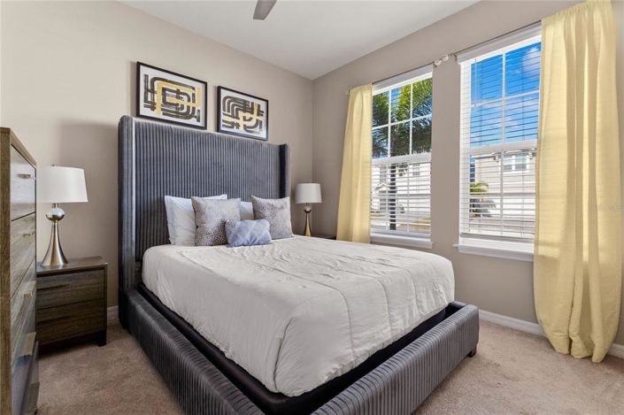 Image No.32-8 Bed House for sale