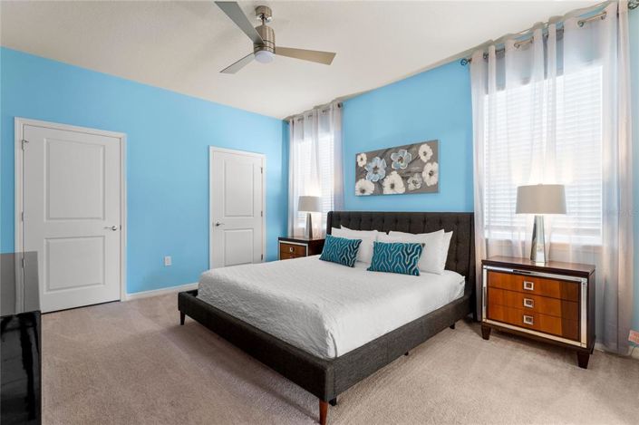 Image No.37-8 Bed Property for sale