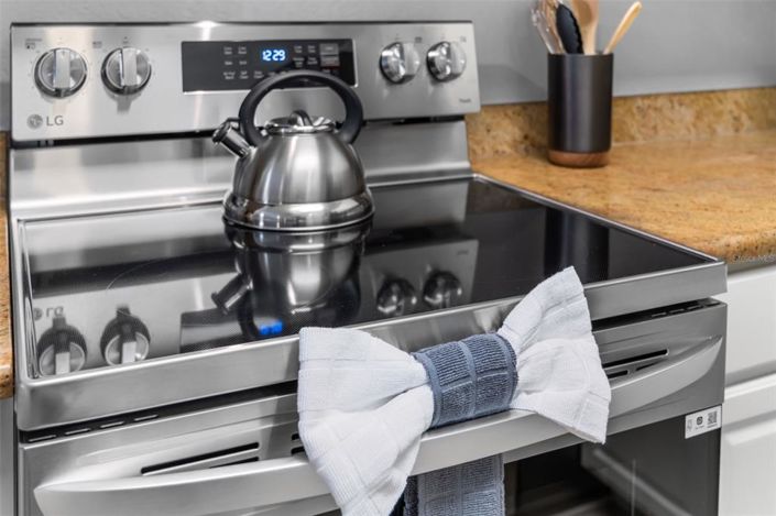 Image No.10-3 Bed Apartment for sale