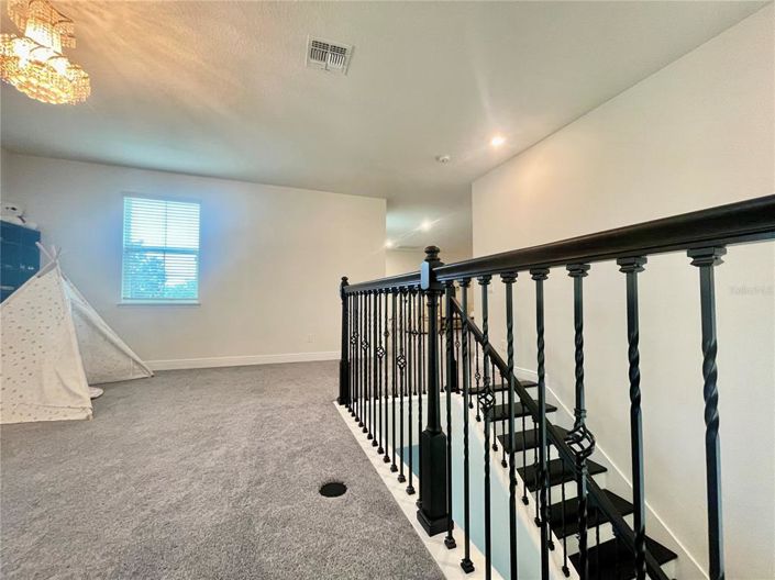 Image No.20-5 Bed House for sale