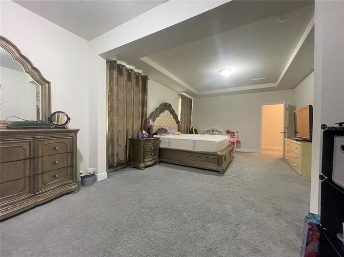 Image No.24-5 Bed House for sale