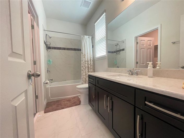 Image No.28-5 Bed House for sale