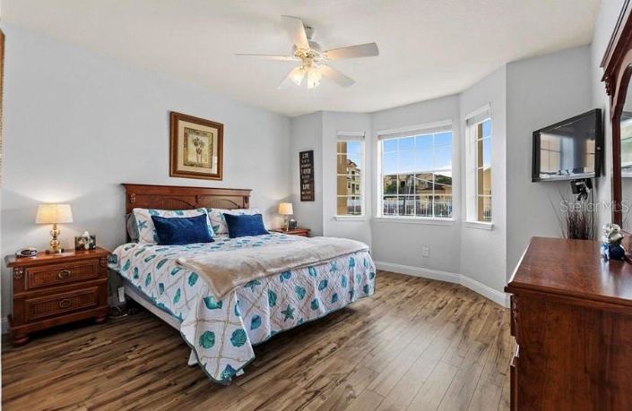 Image No.8-4 Bed Property for sale