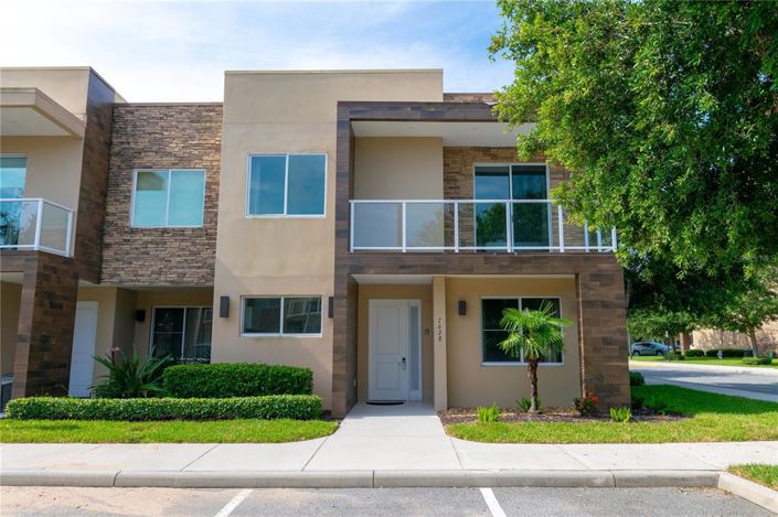 Image No.3-4 Bed Townhouse for sale