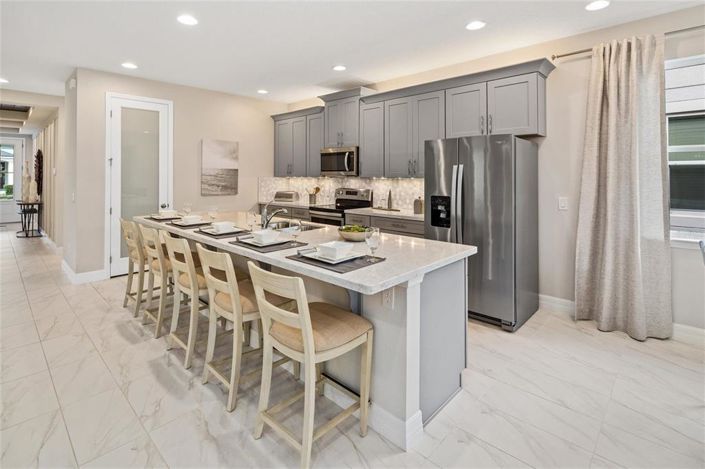 Image No.5-Propriété de 6 chambres à vendre à Kissimmee