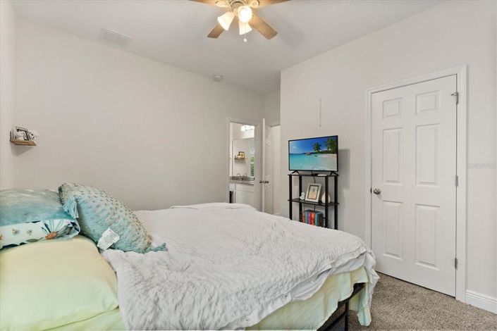 Image No.18-Maison de ville de 4 chambres à vendre à Saint John