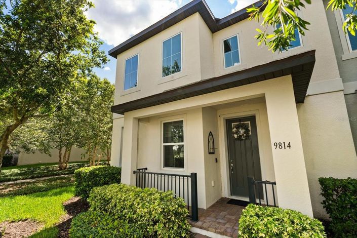 Image No.2-Maison de ville de 4 chambres à vendre à Saint John