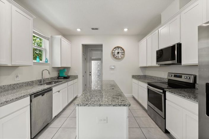 Image No.7-Maison de ville de 4 chambres à vendre à Saint John