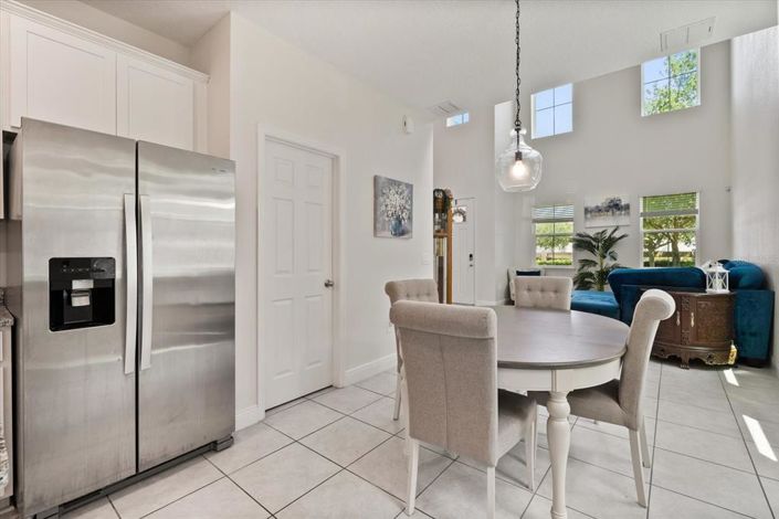 Image No.8-Maison de ville de 4 chambres à vendre à Saint John