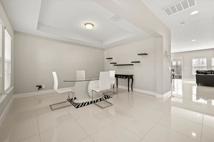 Image No.2-Maison de 5 chambres à vendre à Saint John