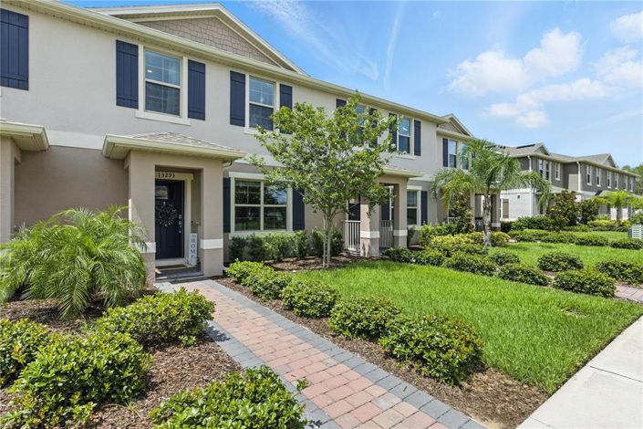 Image No.2-Maison de ville de 3 chambres à vendre à Saint John