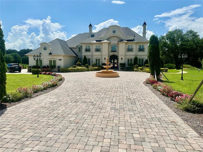 Image No.2-6 Bed House for sale