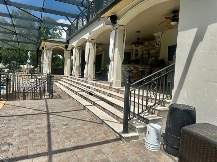 Image No.33-6 Bed House for sale