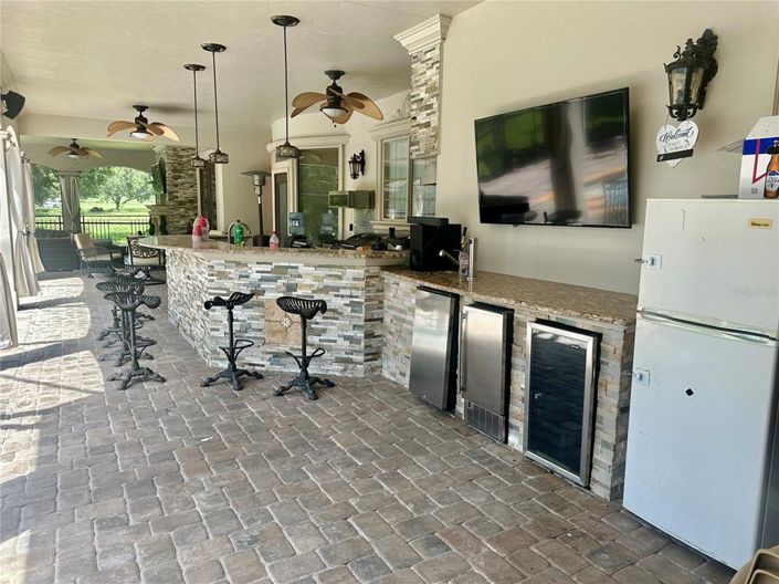 Image No.37-6 Bed House for sale