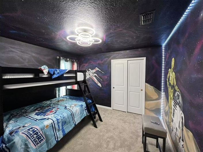 Image No.16-10 Bed House for sale