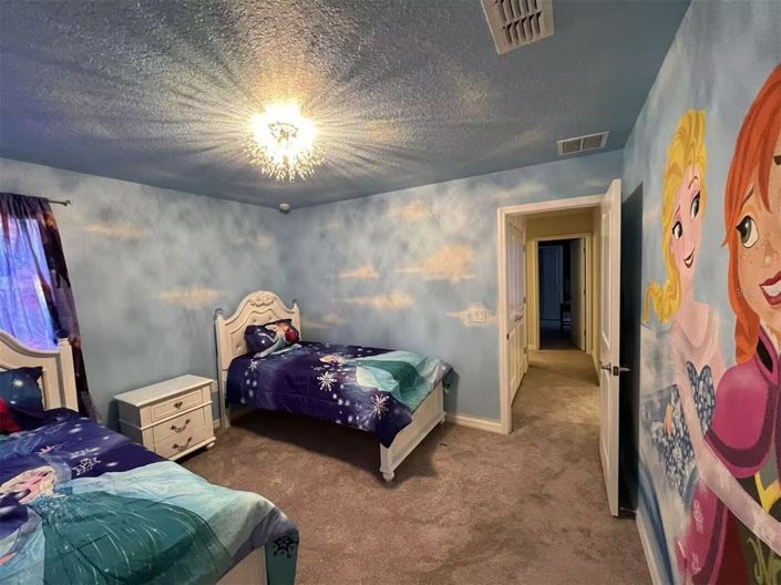 Image No.17-10 Bed House for sale