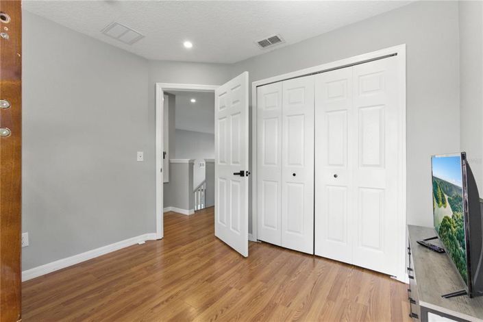 Image No.30-5 Bed House for sale