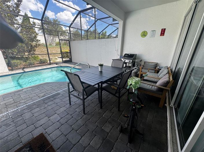 Image No.4-4 Bed Townhouse for sale