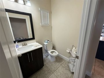 fs512176812
