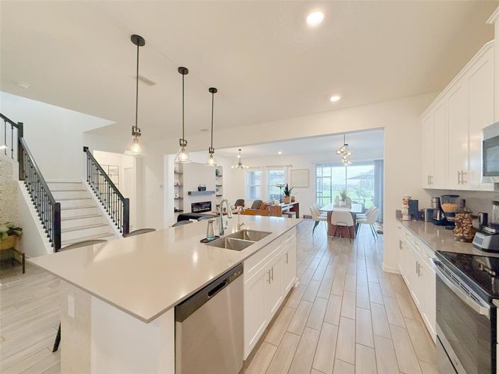 Image No.7-4 Bed House for sale