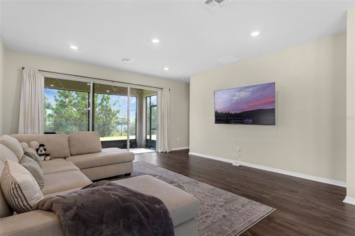 Image No.13-4 Bed House for sale