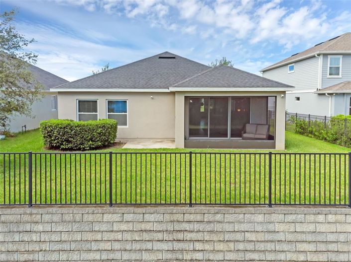 Image No.37-4 Bed House for sale