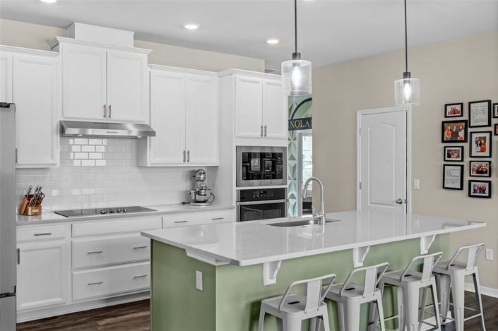 Image No.8-4 Bed House for sale