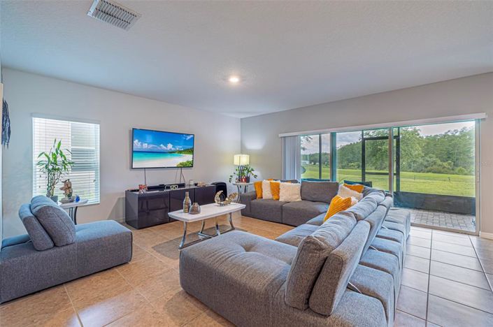 Image No.12-Maison de 5 chambres à vendre à Saint John