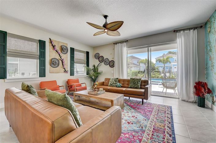 Image No.20-6 Bed House for sale