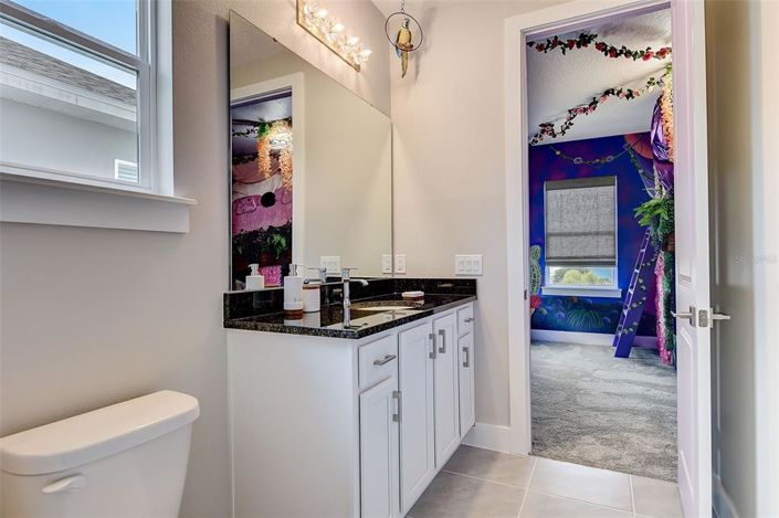 Image No.52-6 Bed House for sale