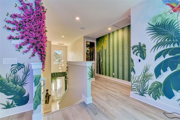 Image No.53-6 Bed House for sale