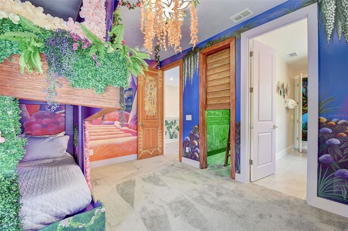 Image No.55-6 Bed House for sale