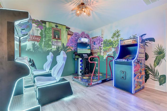 Image No.6-6 Bed House for sale