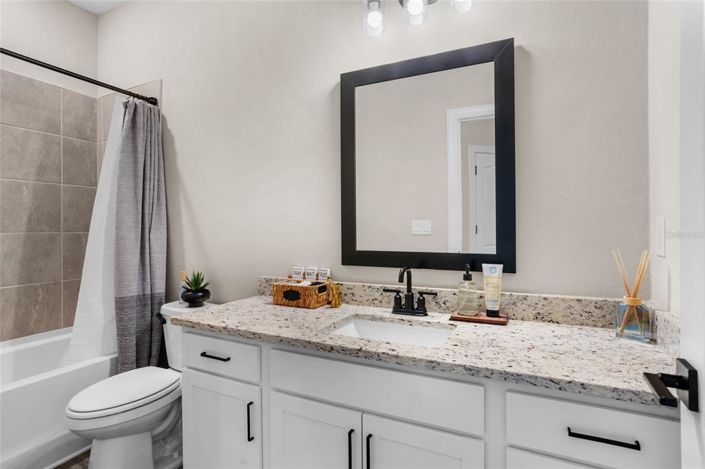 Image No.18-3 Bed Property for sale