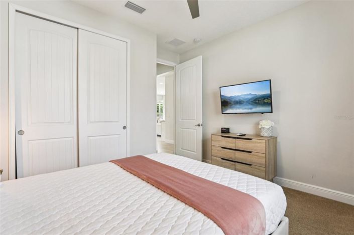 Image No.17-5 Bed House for sale