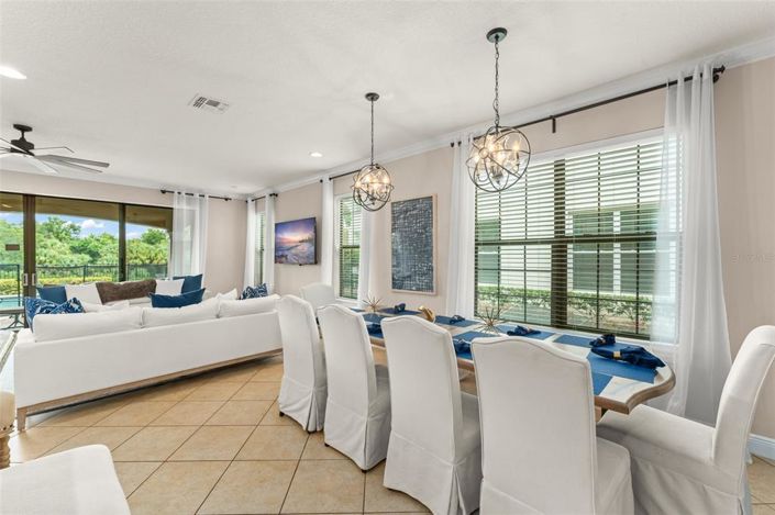 Image No.20-5 Bed House for sale