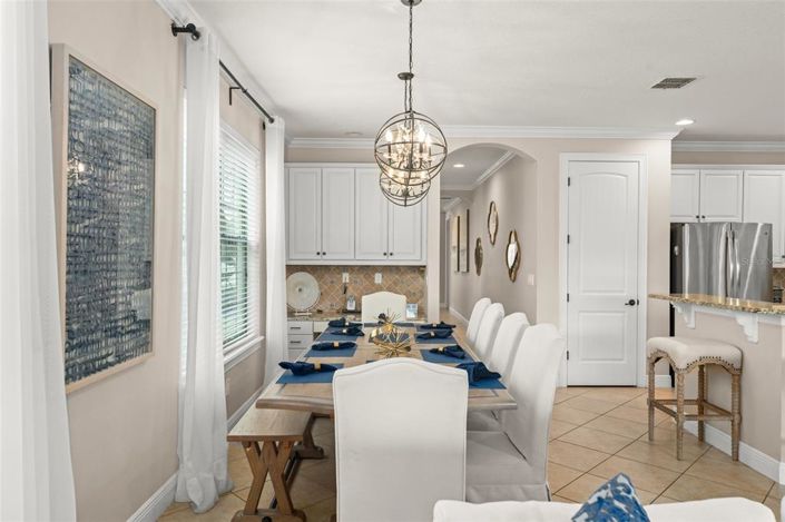 Image No.21-5 Bed House for sale