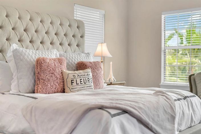 Image No.27-5 Bed House for sale