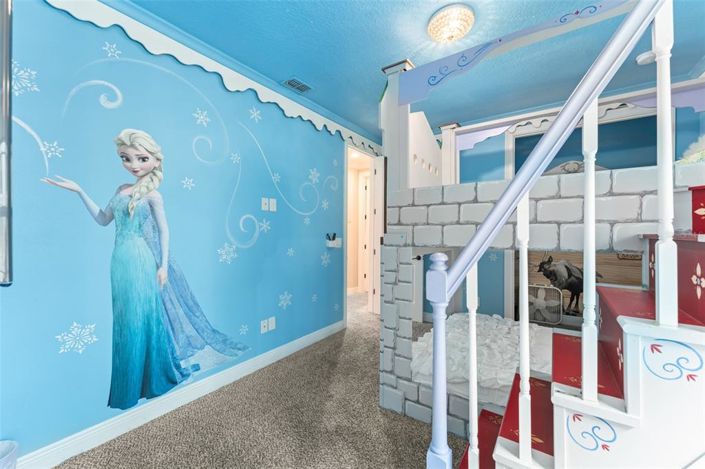 Image No.35-5 Bed House for sale