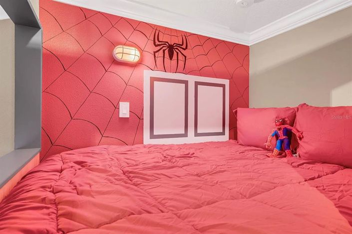 Image No.44-5 Bed House for sale