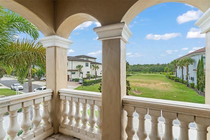 Image No.51-5 Bed House for sale