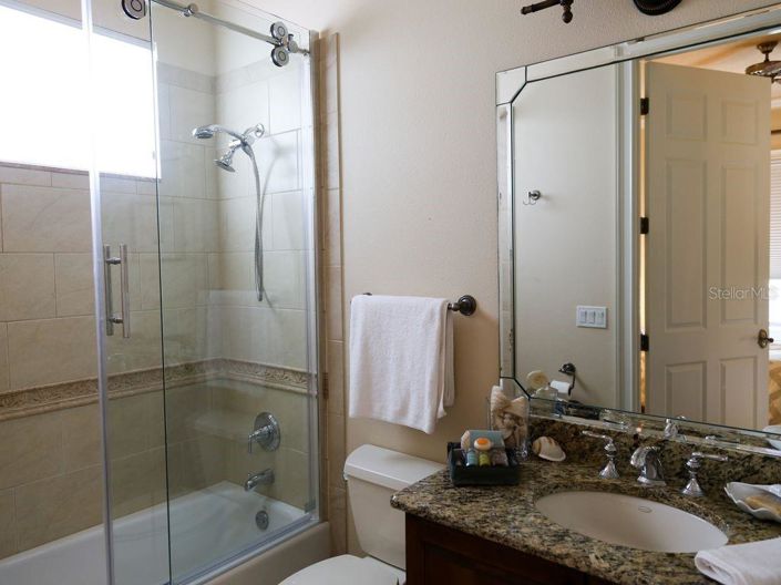 Image No.25-5 Bed House for sale