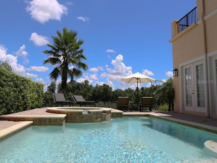 Image No.5-5 Bed House for sale