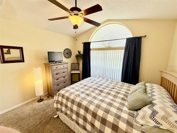 Image No.32-5 Bed House for sale