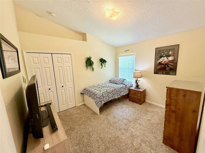 Image No.36-5 Bed House for sale