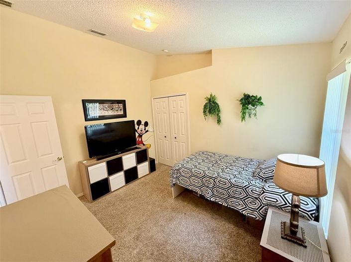 Image No.37-5 Bed House for sale