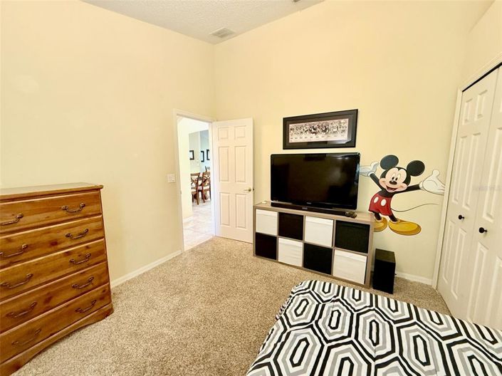 Image No.38-5 Bed House for sale